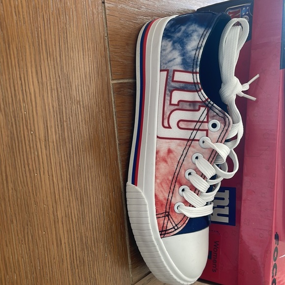 NWT New York, Giants women’s sneakers size 7 - Picture 3 of 5